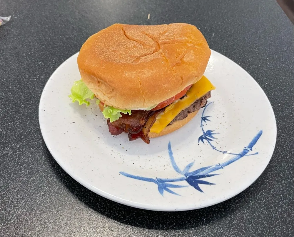 Great Bacon Cheeseburger
